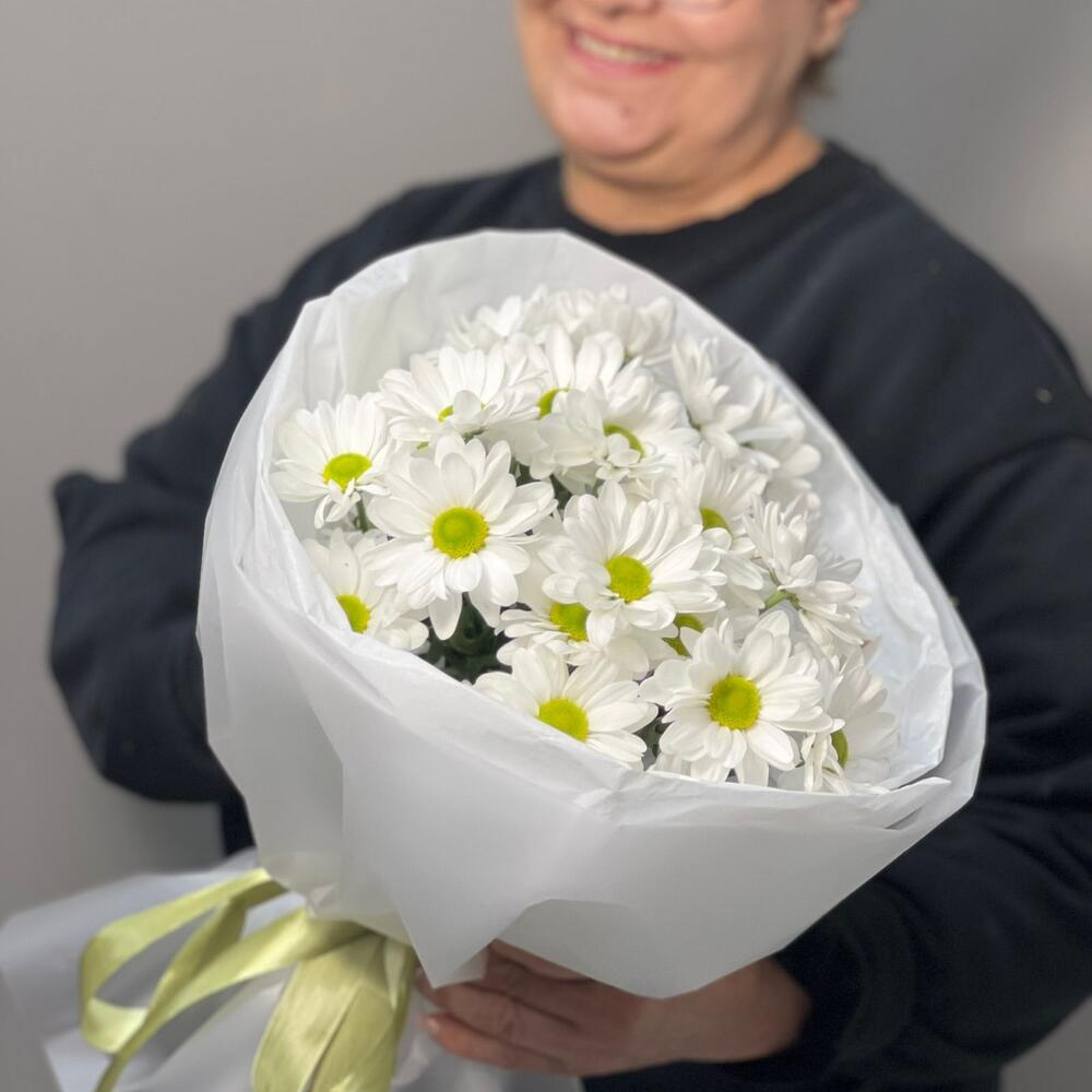 Букет «Ромашковый» – нежные белые хризантемы в деревенском стиле Никольское Ленинградская область